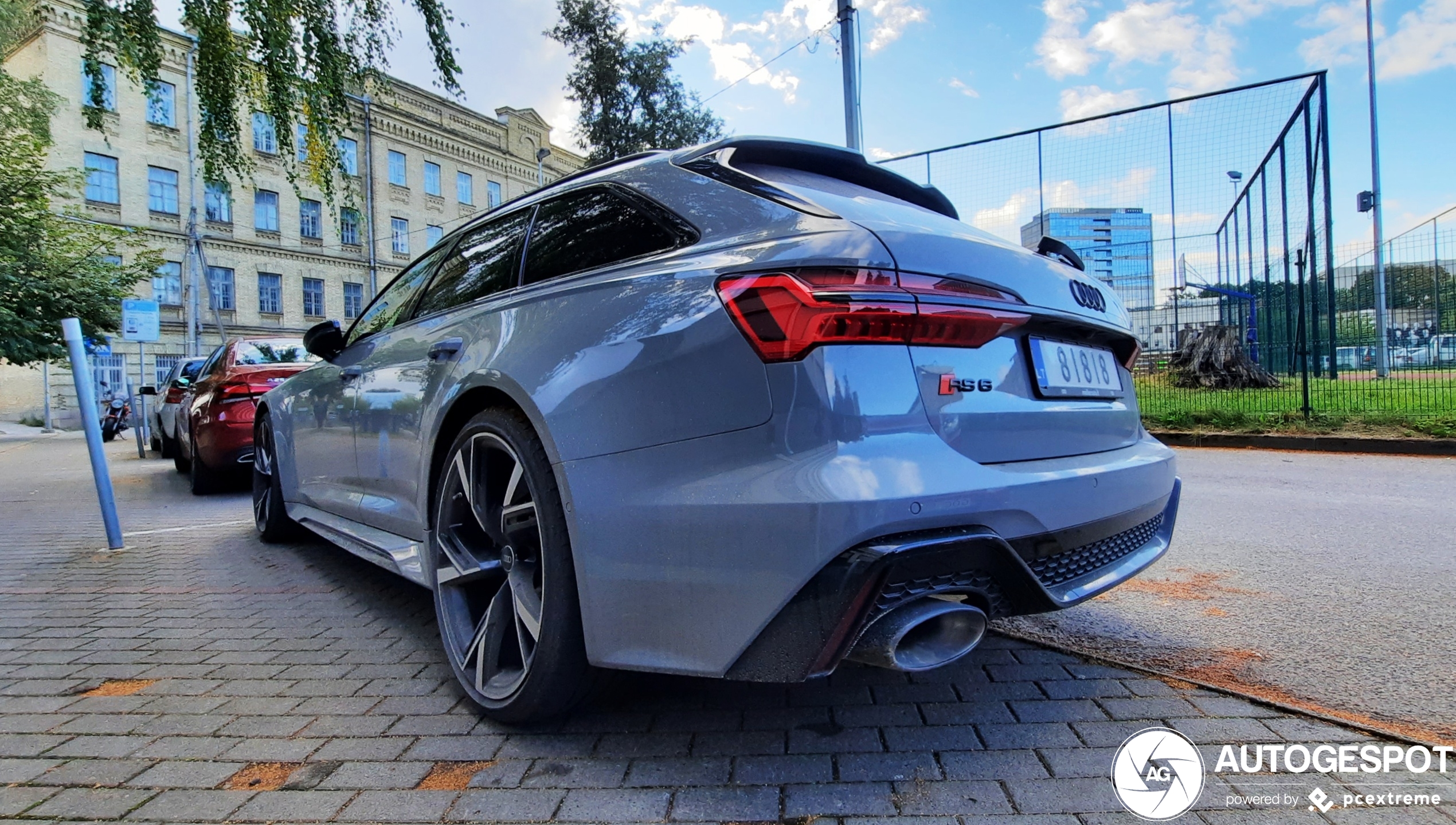 Audi RS6 Avant C8