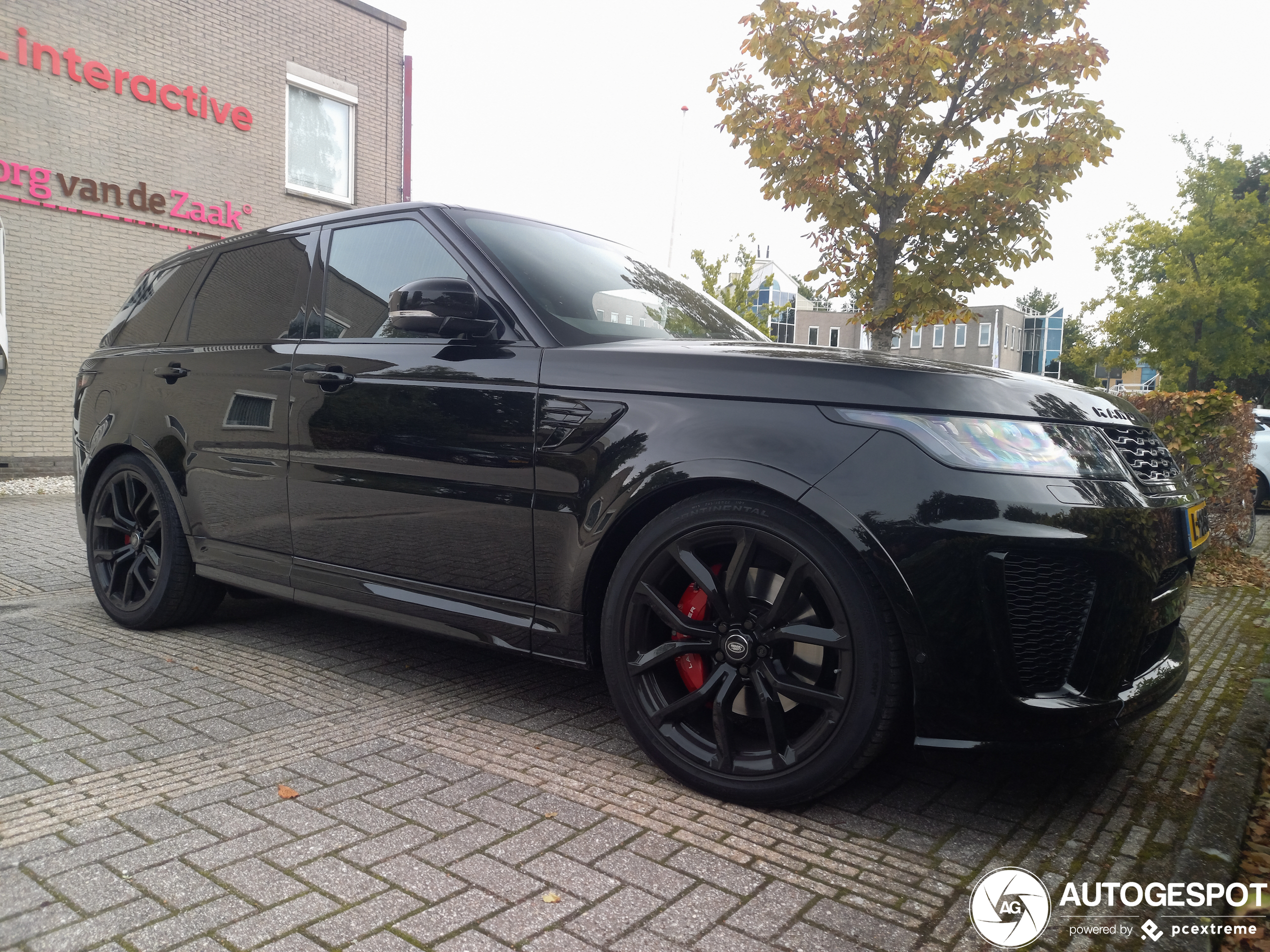 Land Rover Range Rover Sport SVR 2018