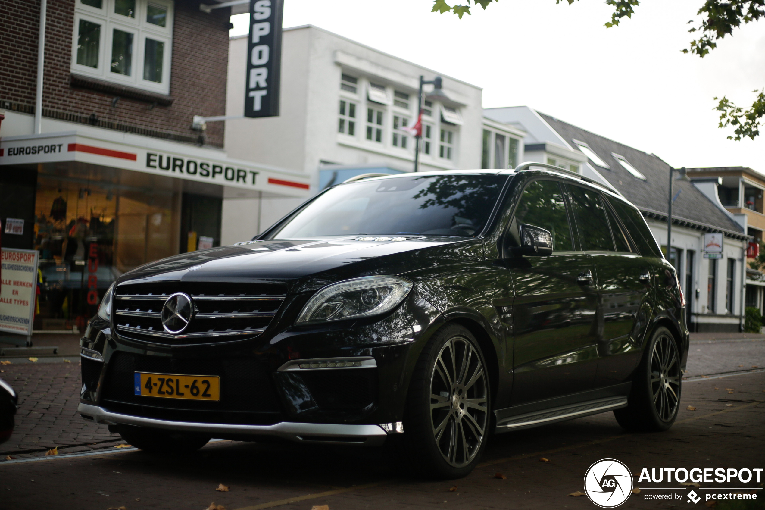 Mercedes-Benz ML 63 AMG W166