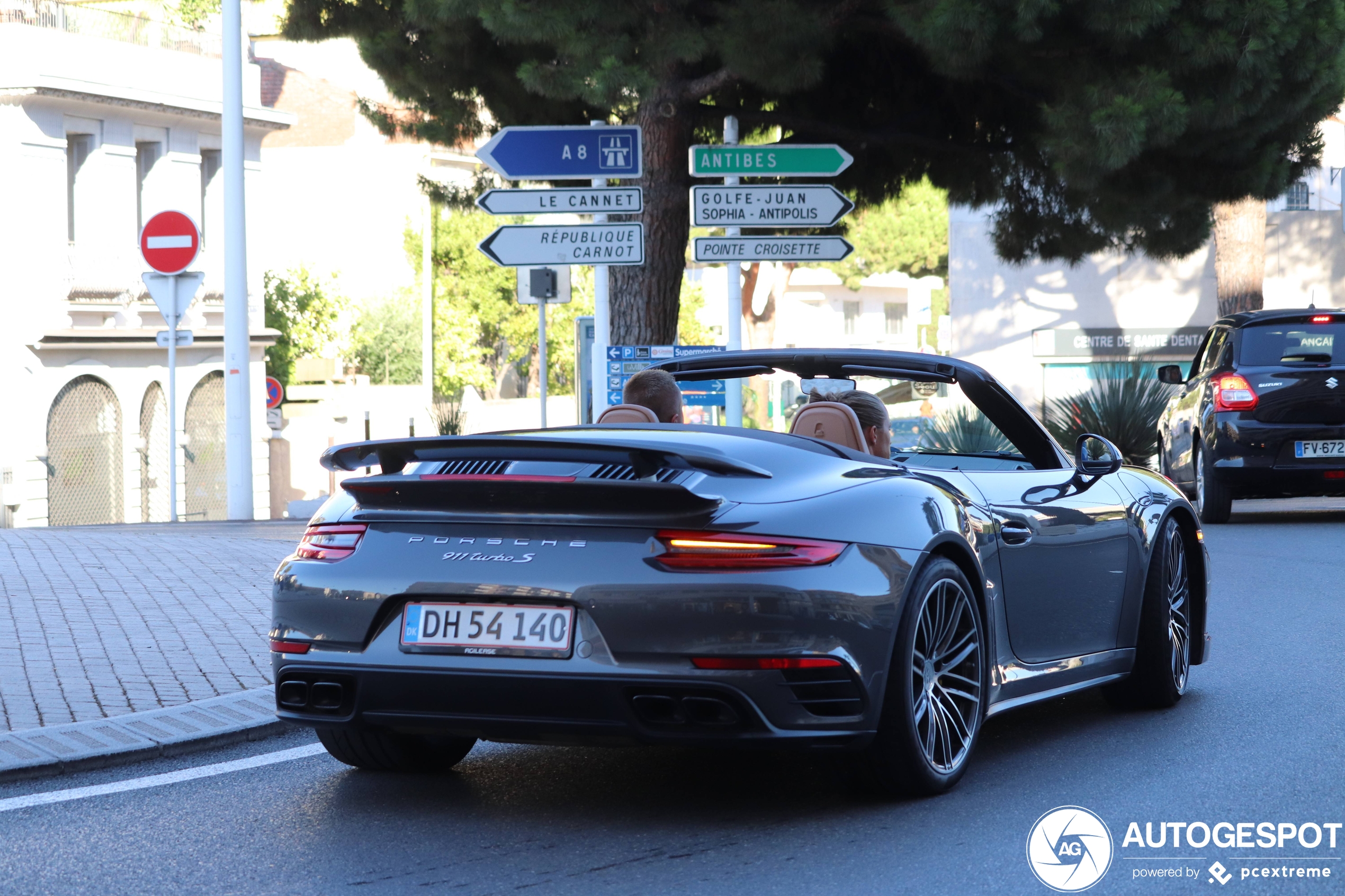 Porsche 991 Turbo S Cabriolet MkII