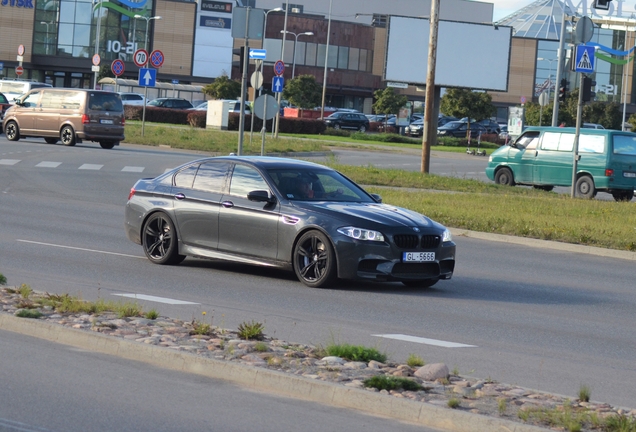 BMW M5 F10 2014