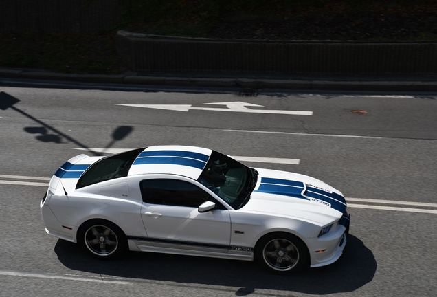 Ford Mustang Shelby GT350 2010