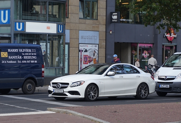 Mercedes-AMG C 63 W205