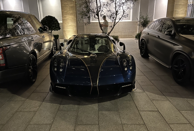 Pagani Huayra Roadster