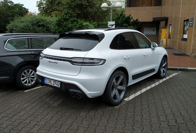 Porsche 95B Macan GTS MkIII