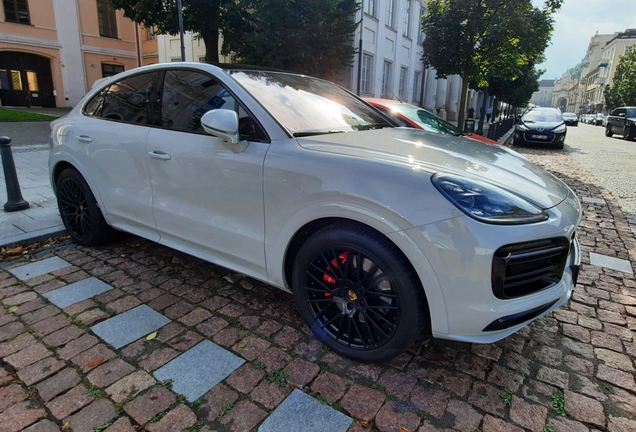 Porsche Cayenne Coupé GTS