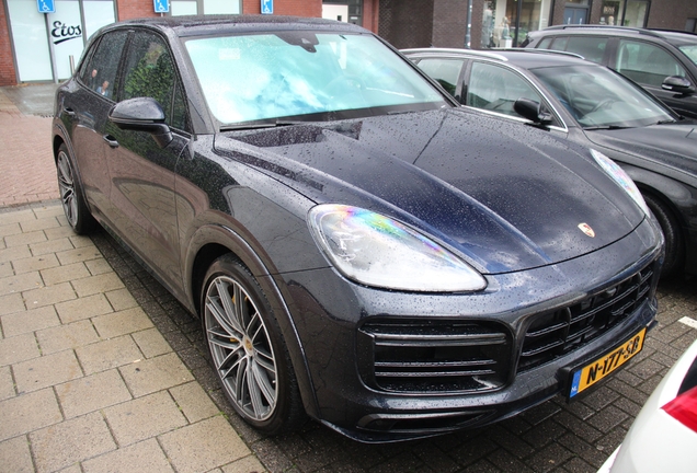 Porsche Cayenne Turbo S E-Hybrid