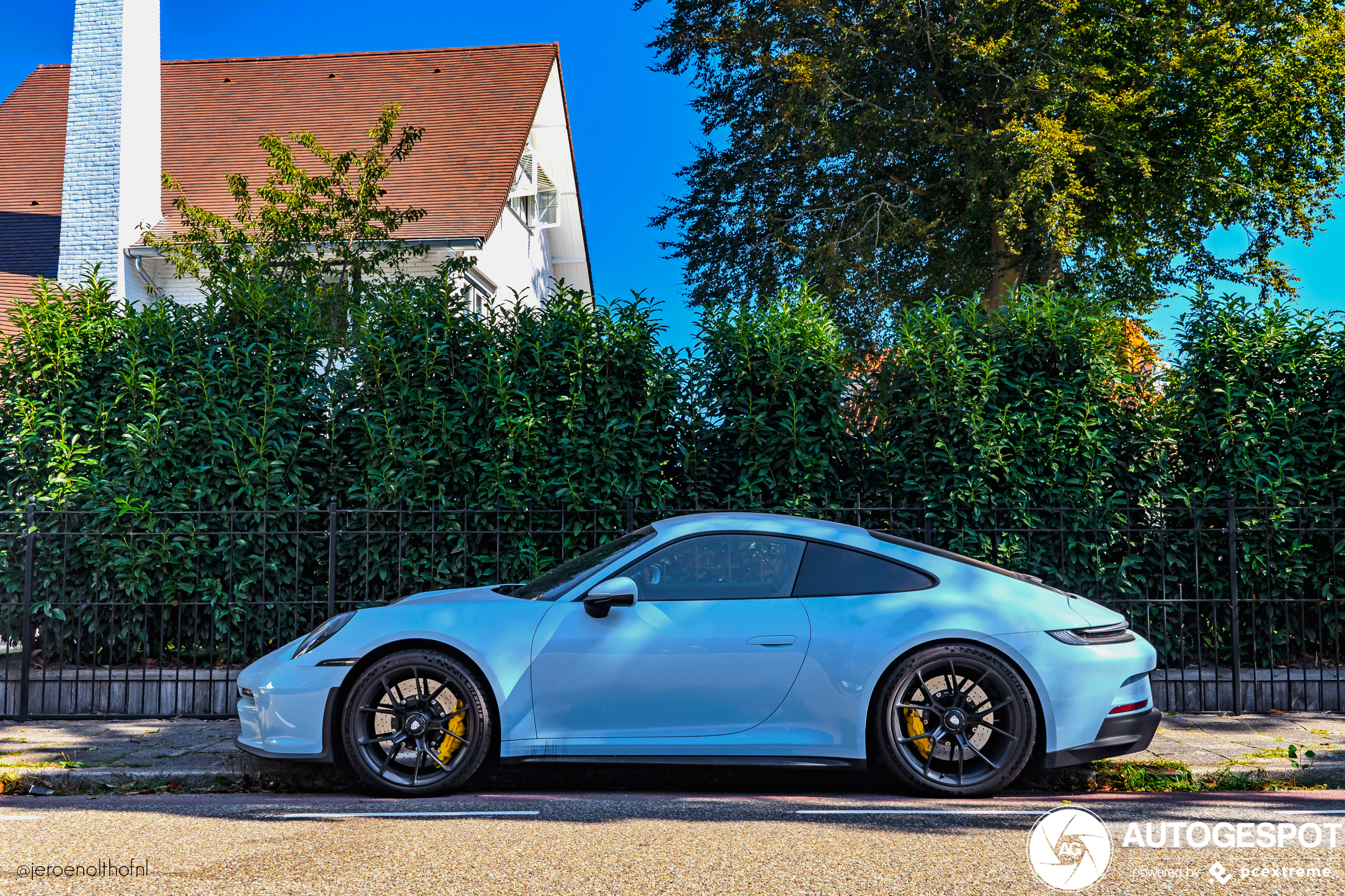 Porsche 992 GT3 Touring