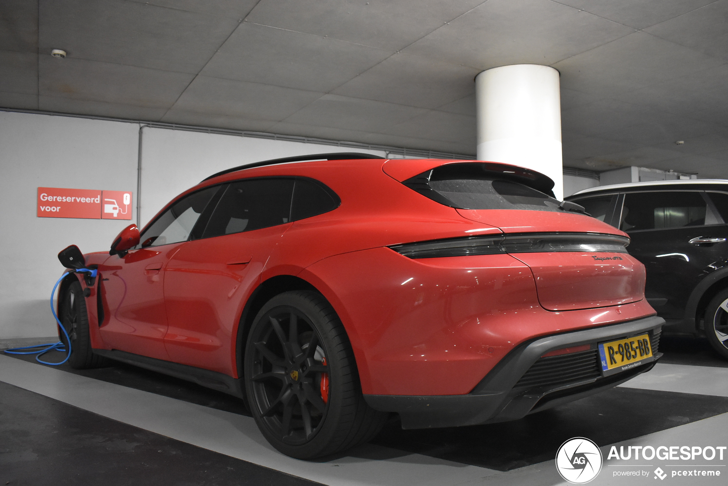 Porsche Taycan GTS Sport Turismo