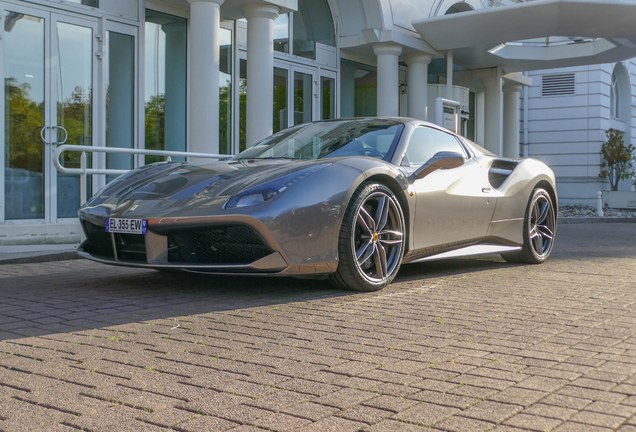 Ferrari 488 Spider