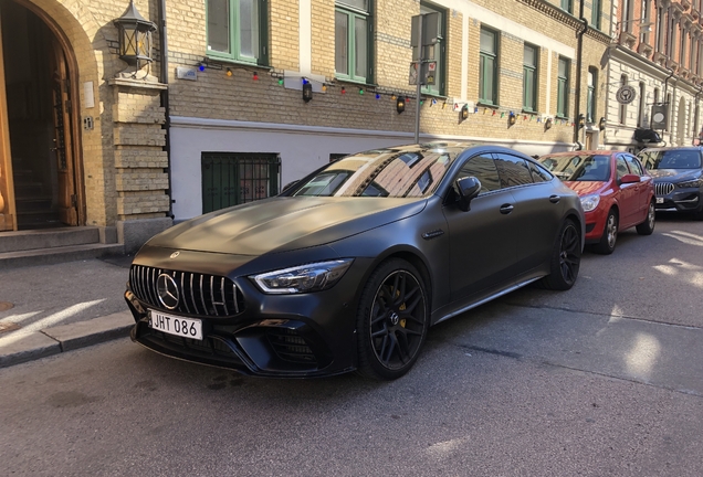 Mercedes-AMG GT 63 S X290