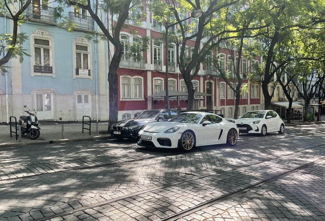 Porsche 718 Cayman GT4