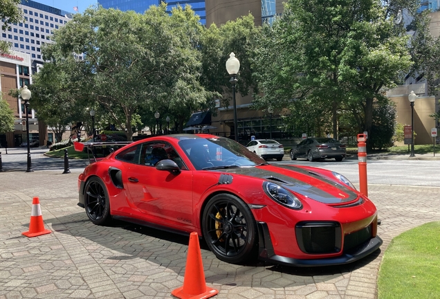 Porsche 991 GT2 RS Weissach Package