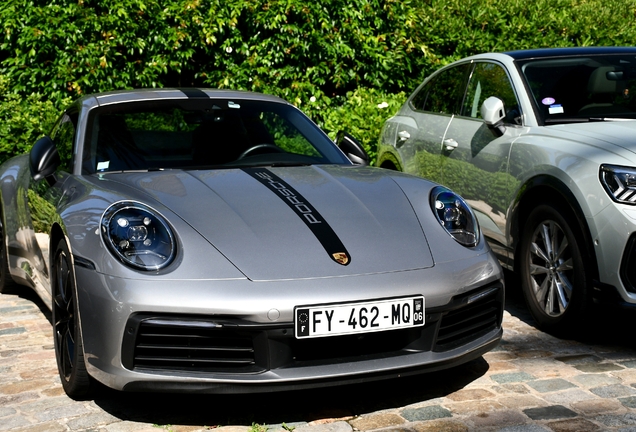 Porsche 992 Carrera 4S