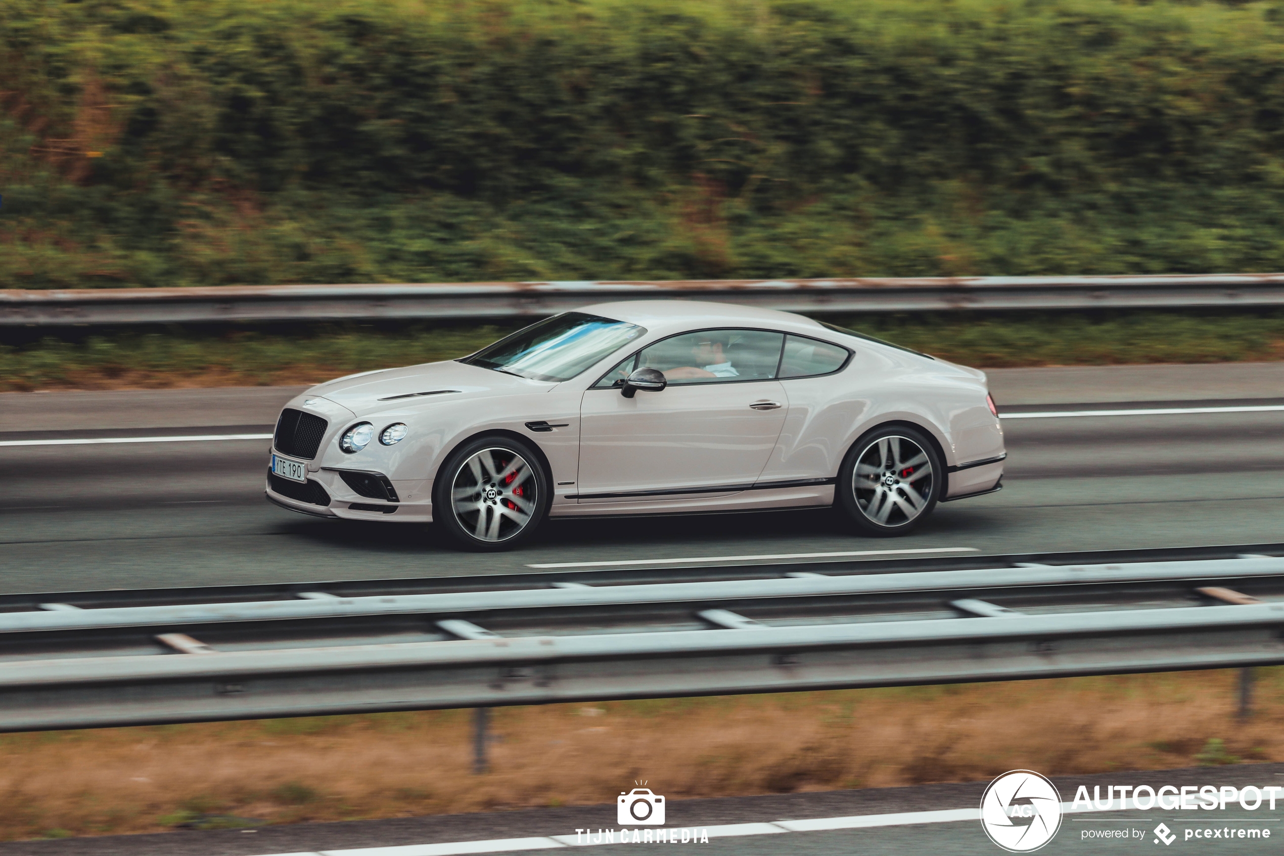 Bentley Continental Supersports Coupé 2018