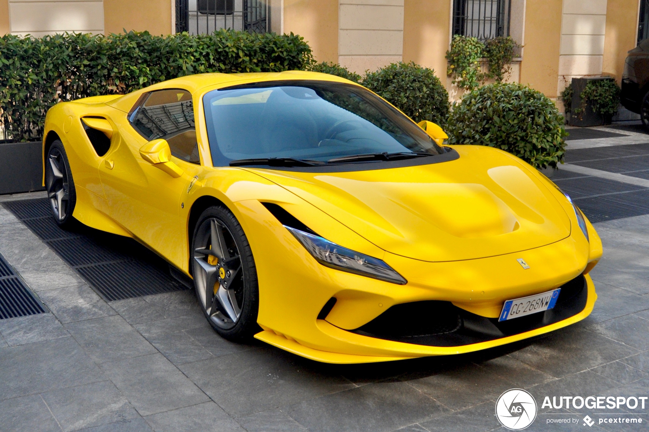 Ferrari F8 Spider