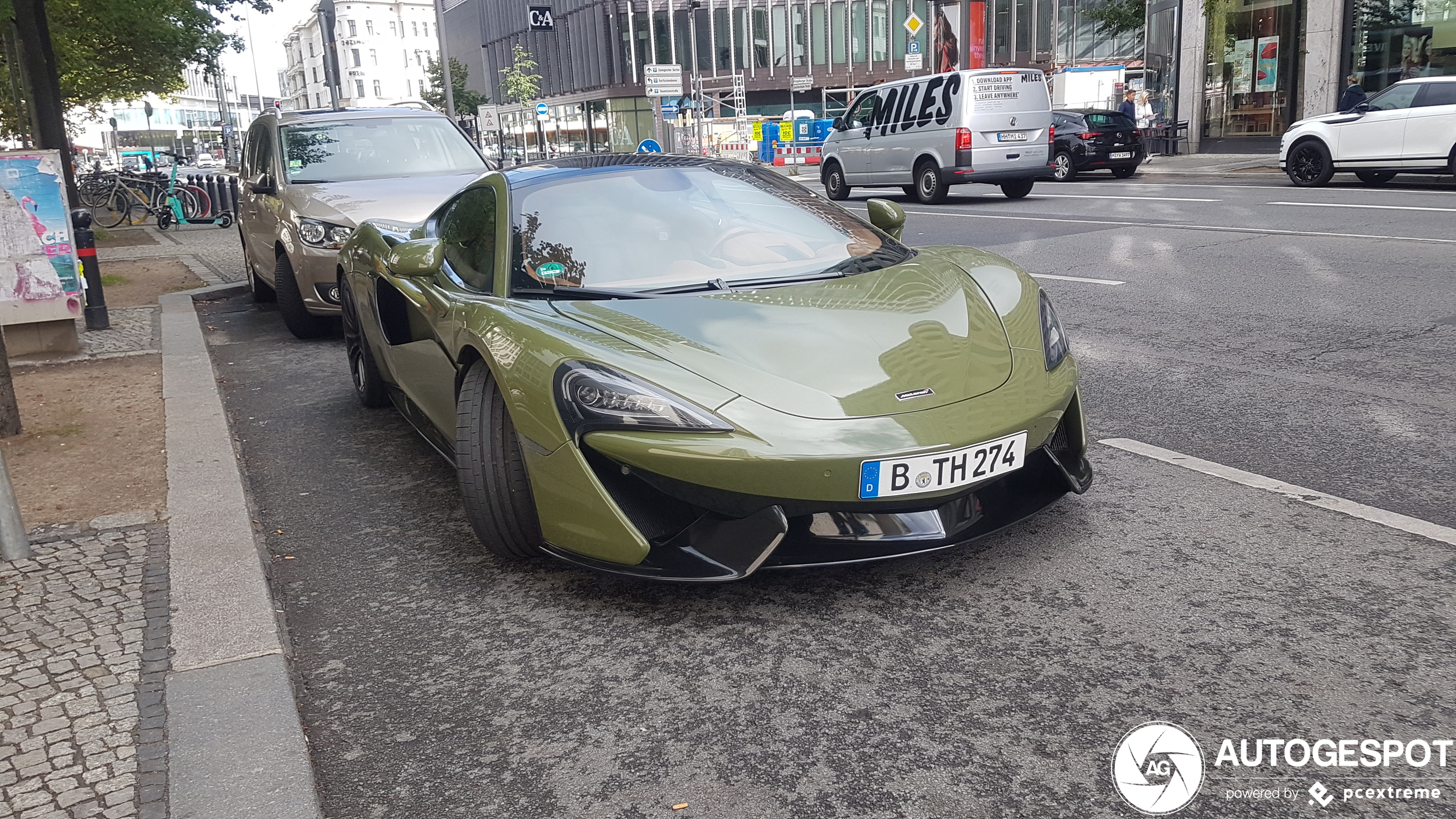 McLaren 570GT