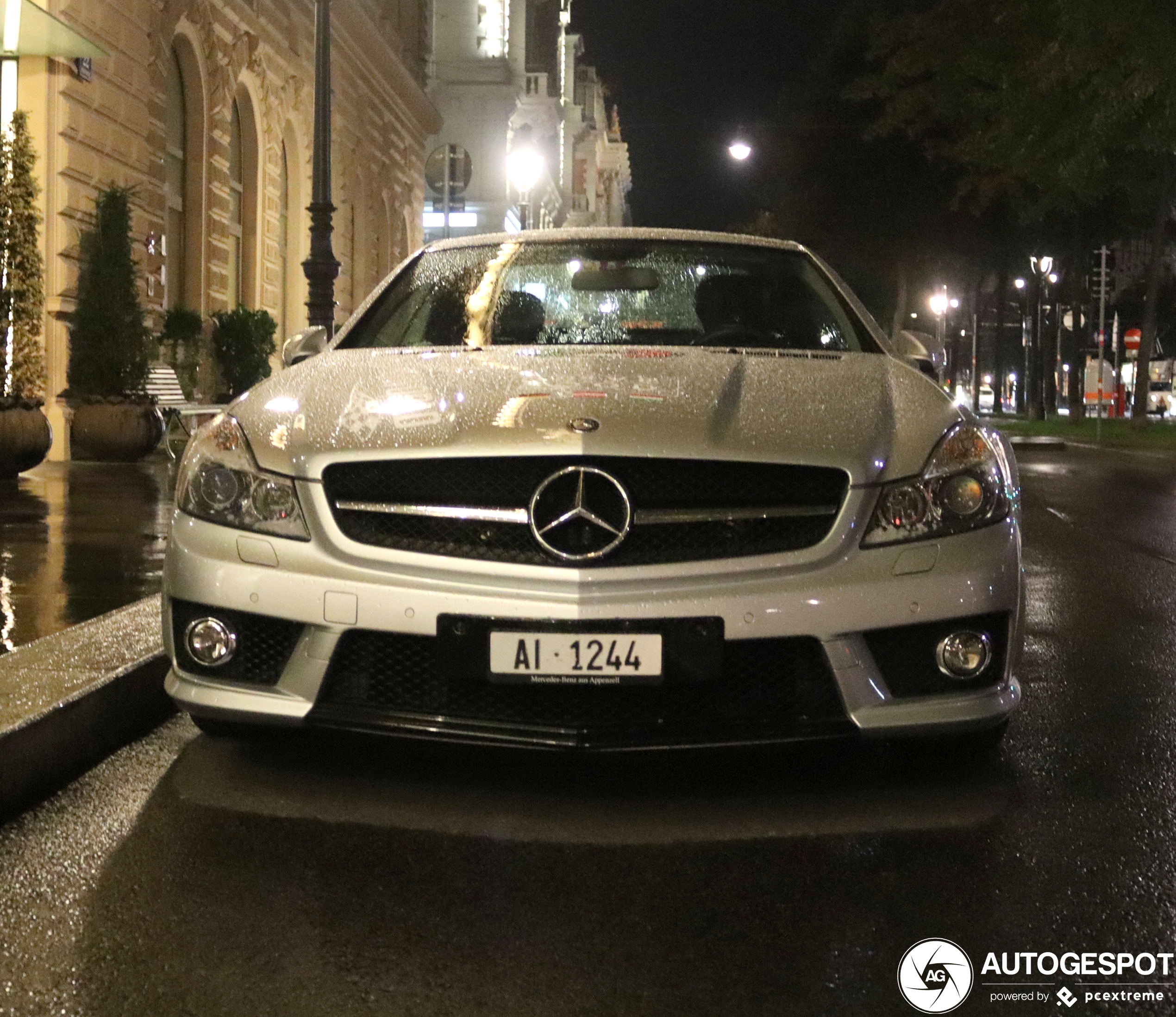 Mercedes-Benz SL 63 AMG