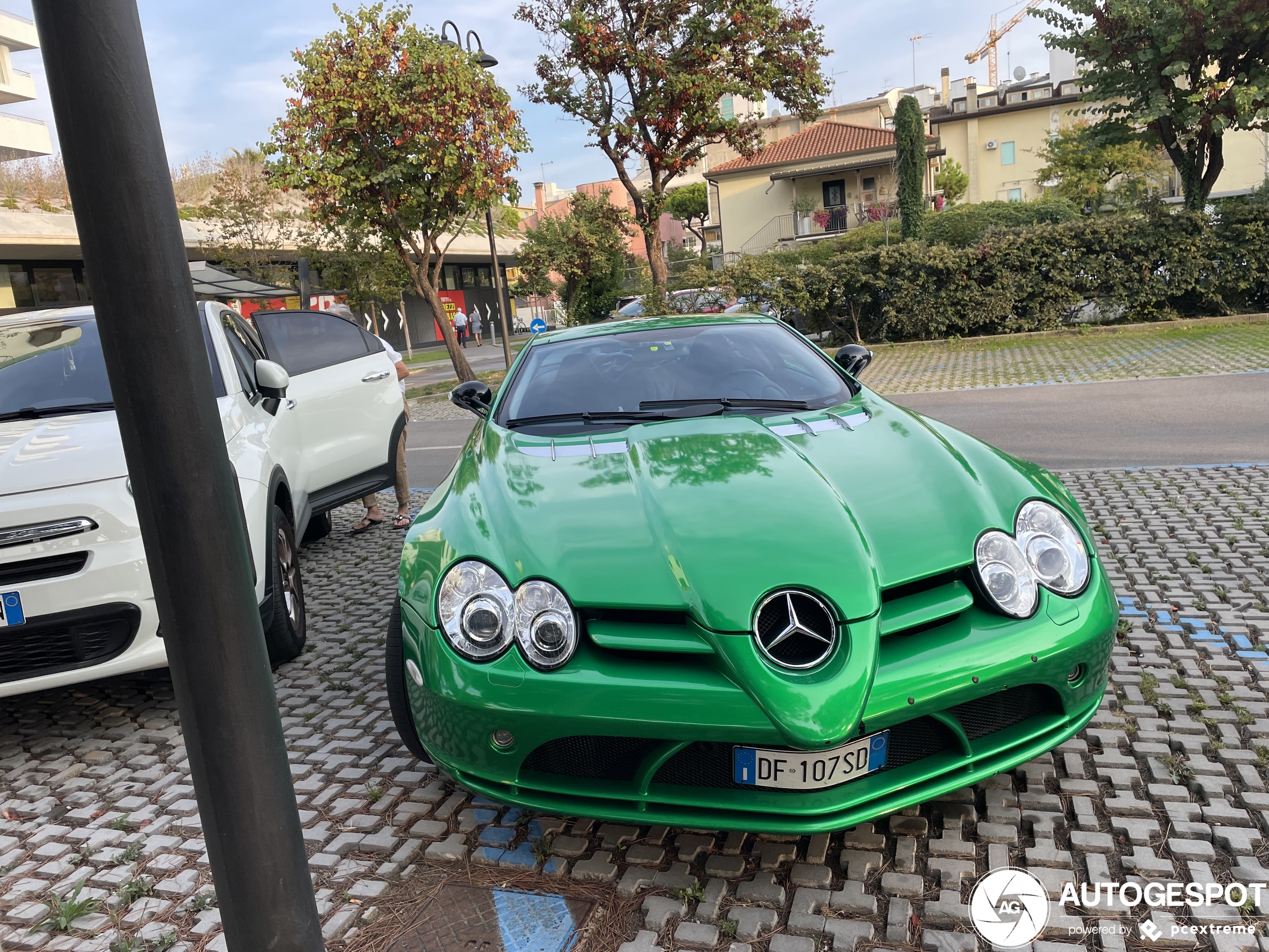 Mercedes-Benz SLR McLaren