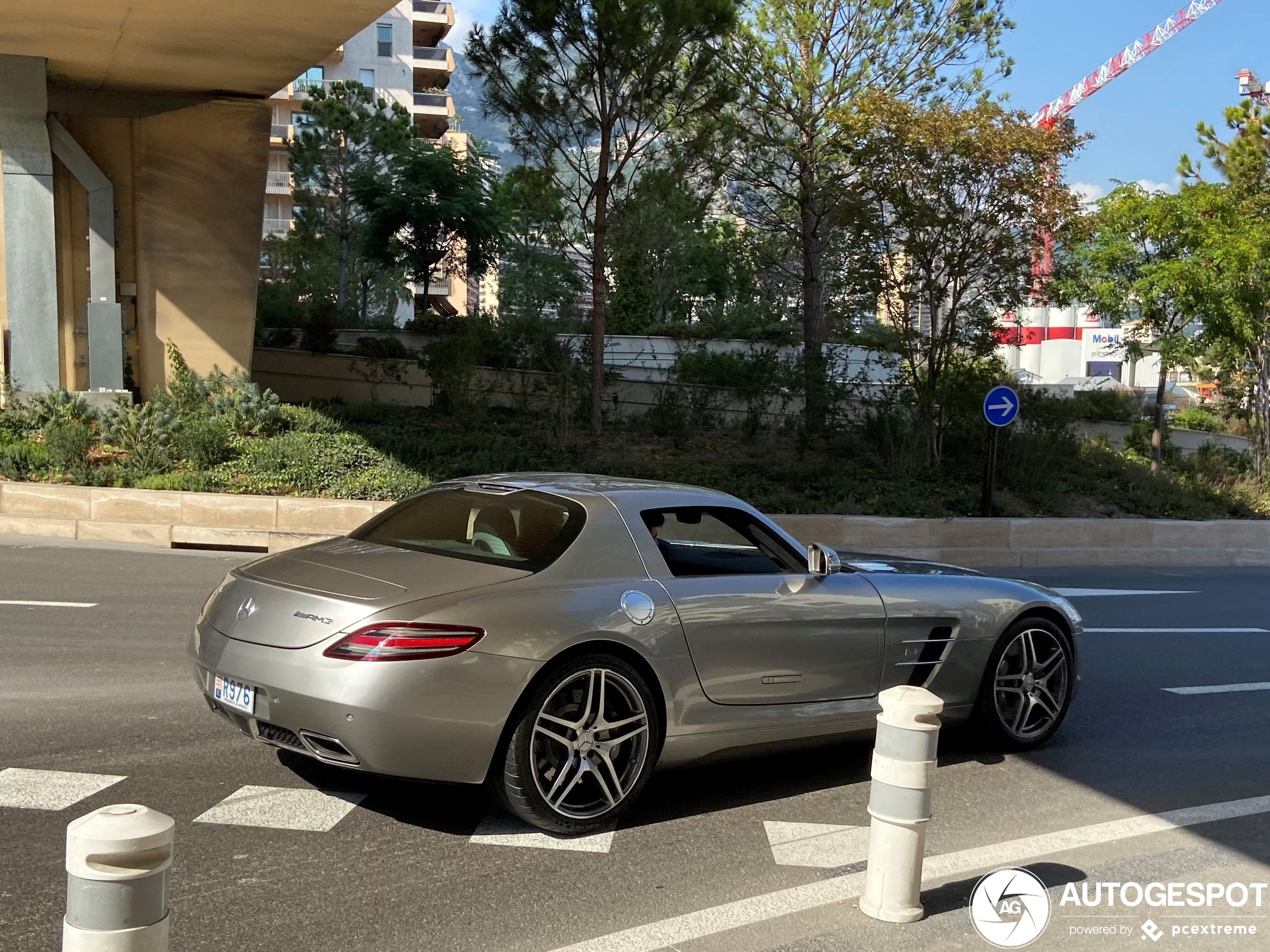 Mercedes-Benz SLS AMG