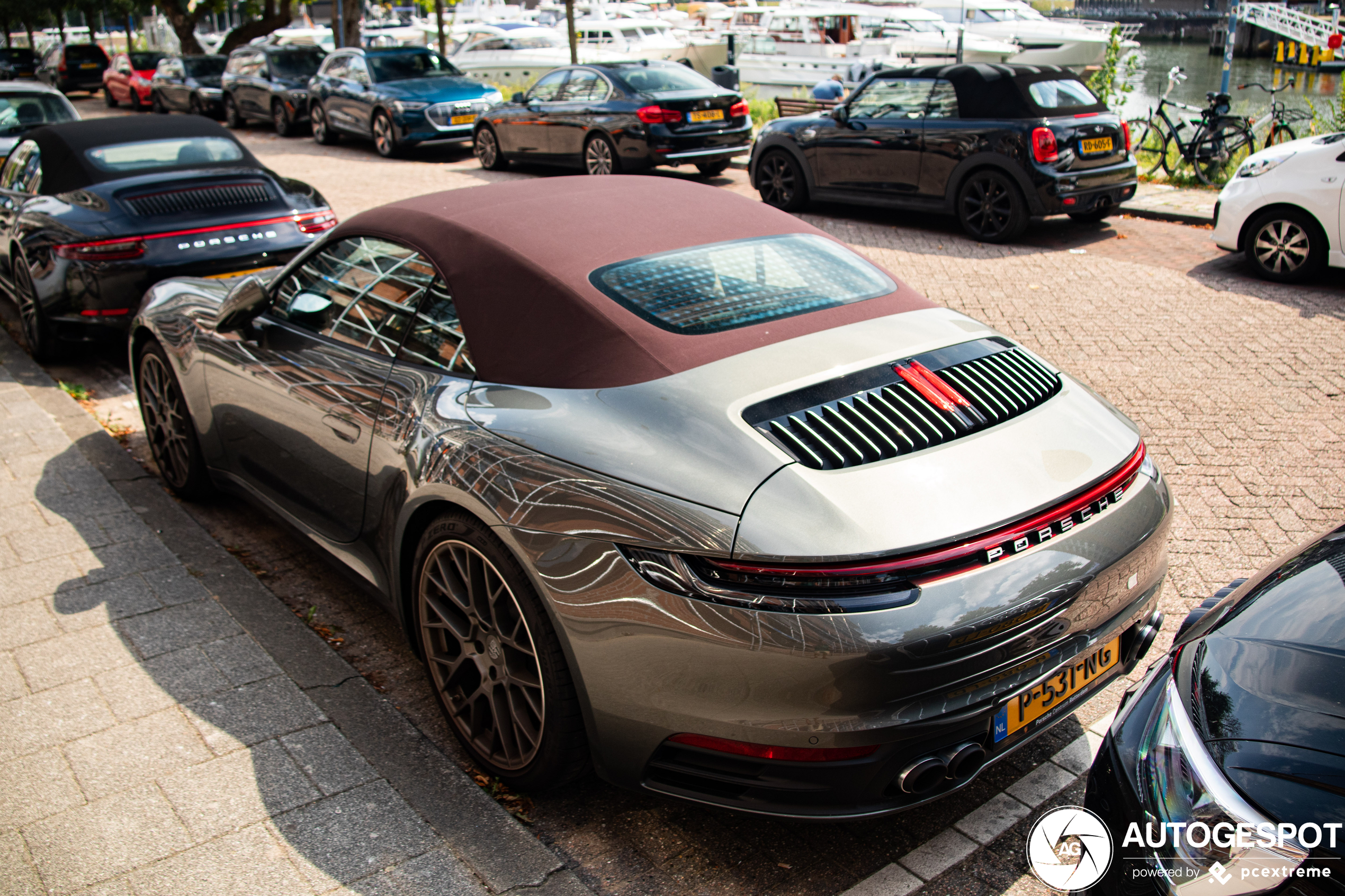 Porsche 992 Carrera 4S Cabriolet