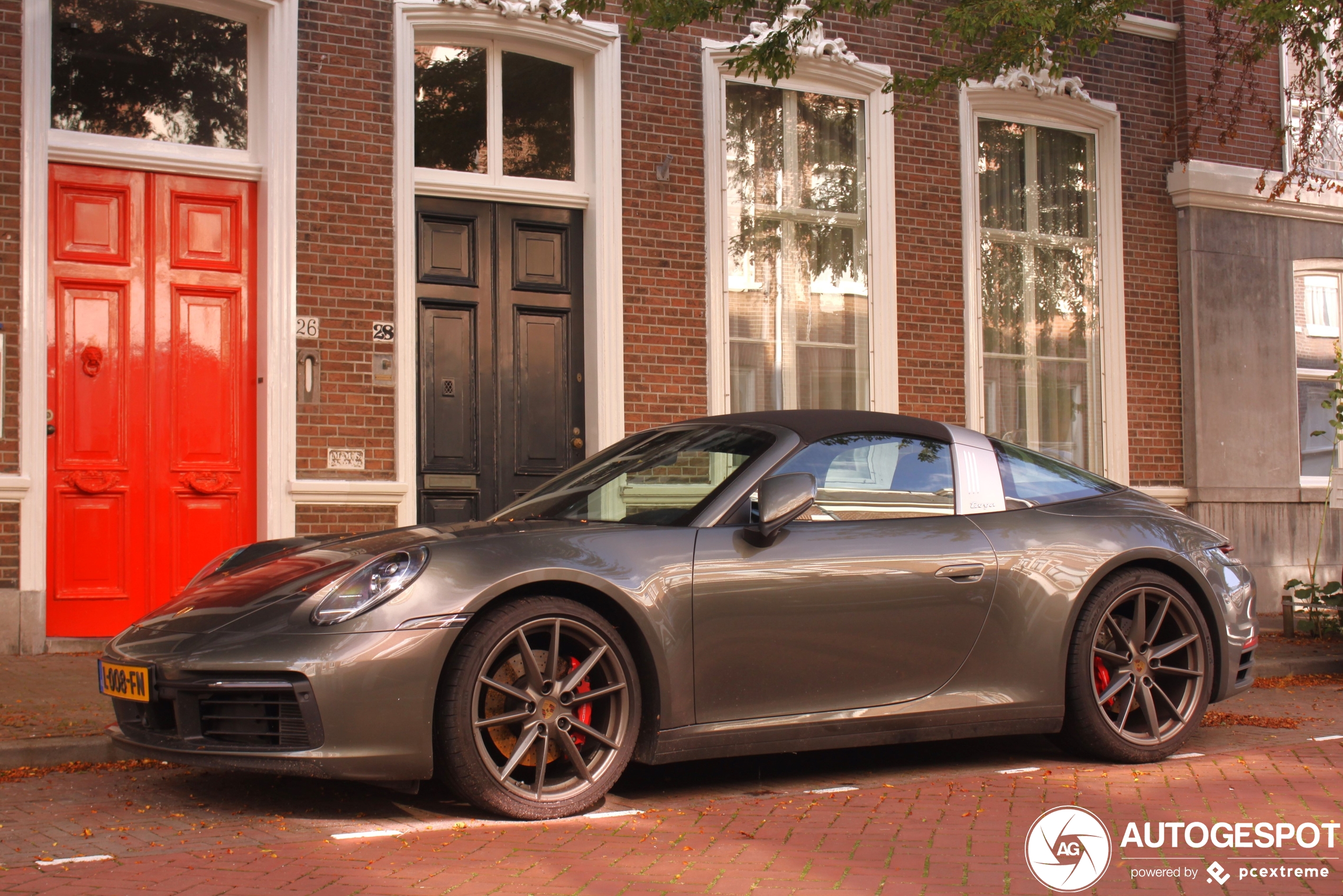 Porsche 992 Targa 4S