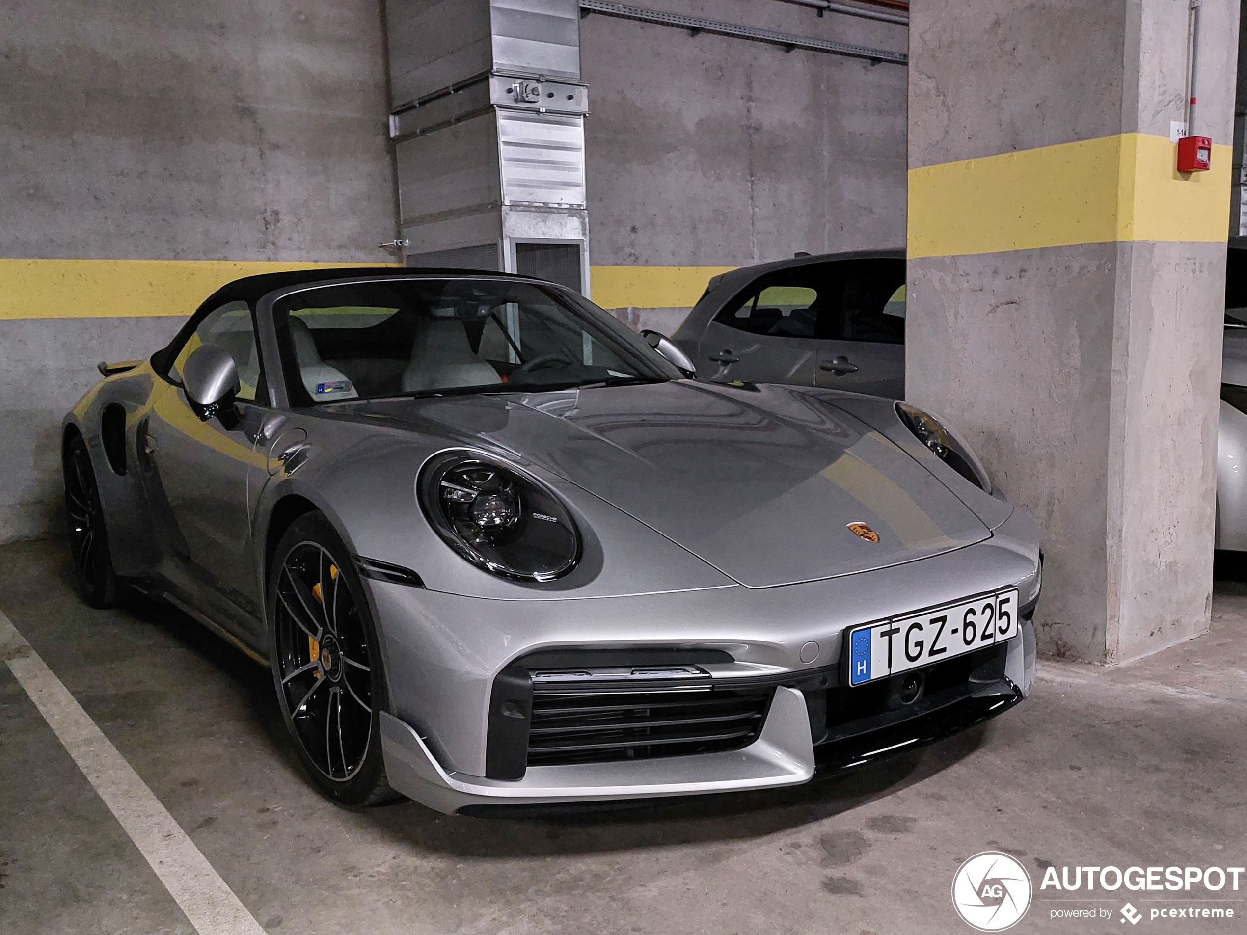 Porsche 992 Turbo S Cabriolet