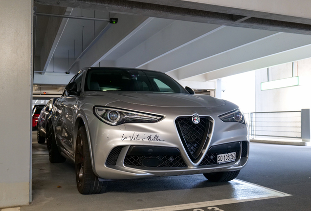 Alfa Romeo Stelvio Quadrifoglio 2020