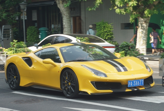 Ferrari 488 Pista