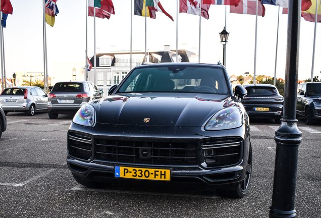 Porsche TechArt Cayenne Turbo S E-Hybrid