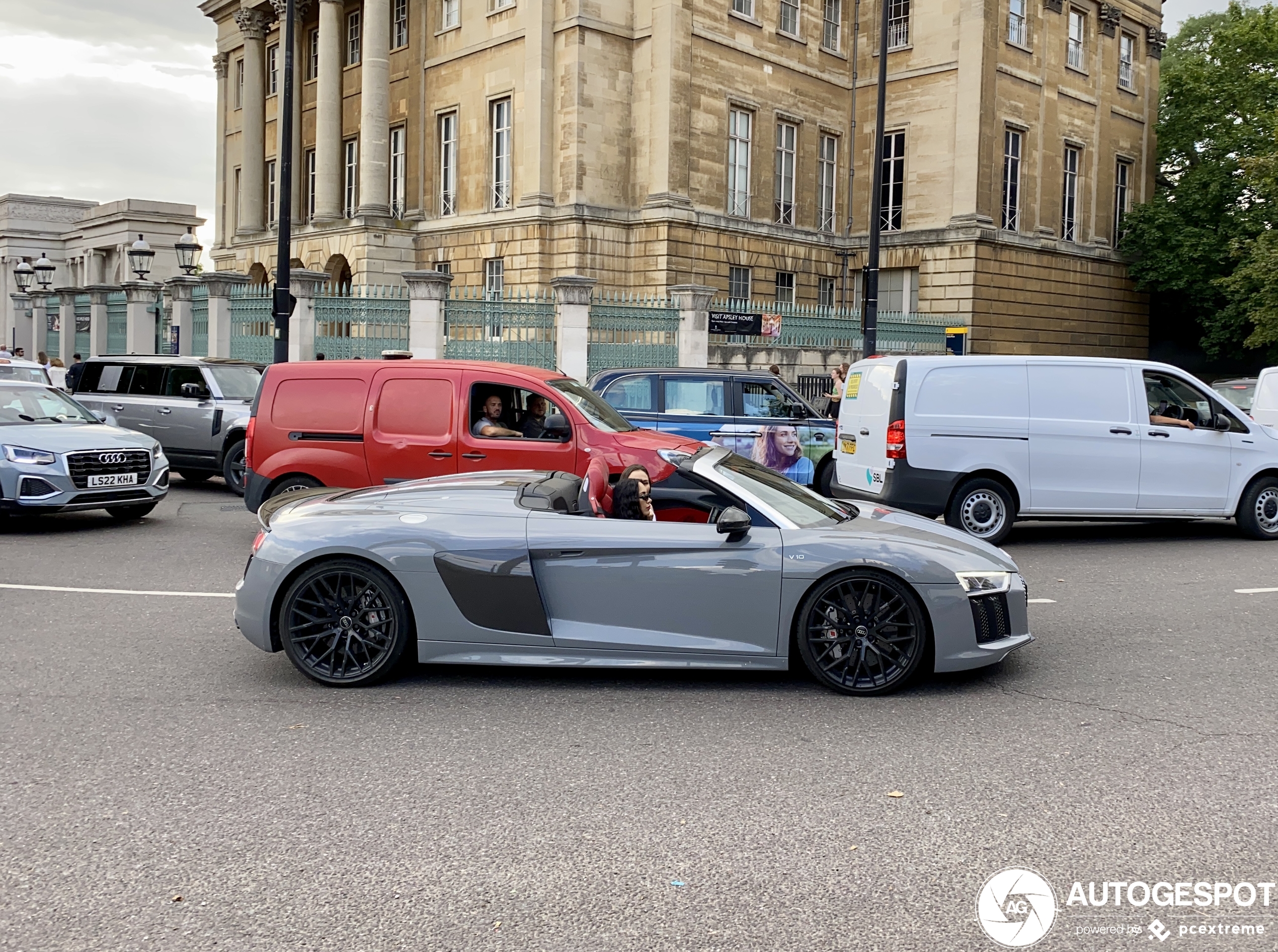 Audi R8 V10 Plus Spyder 2017