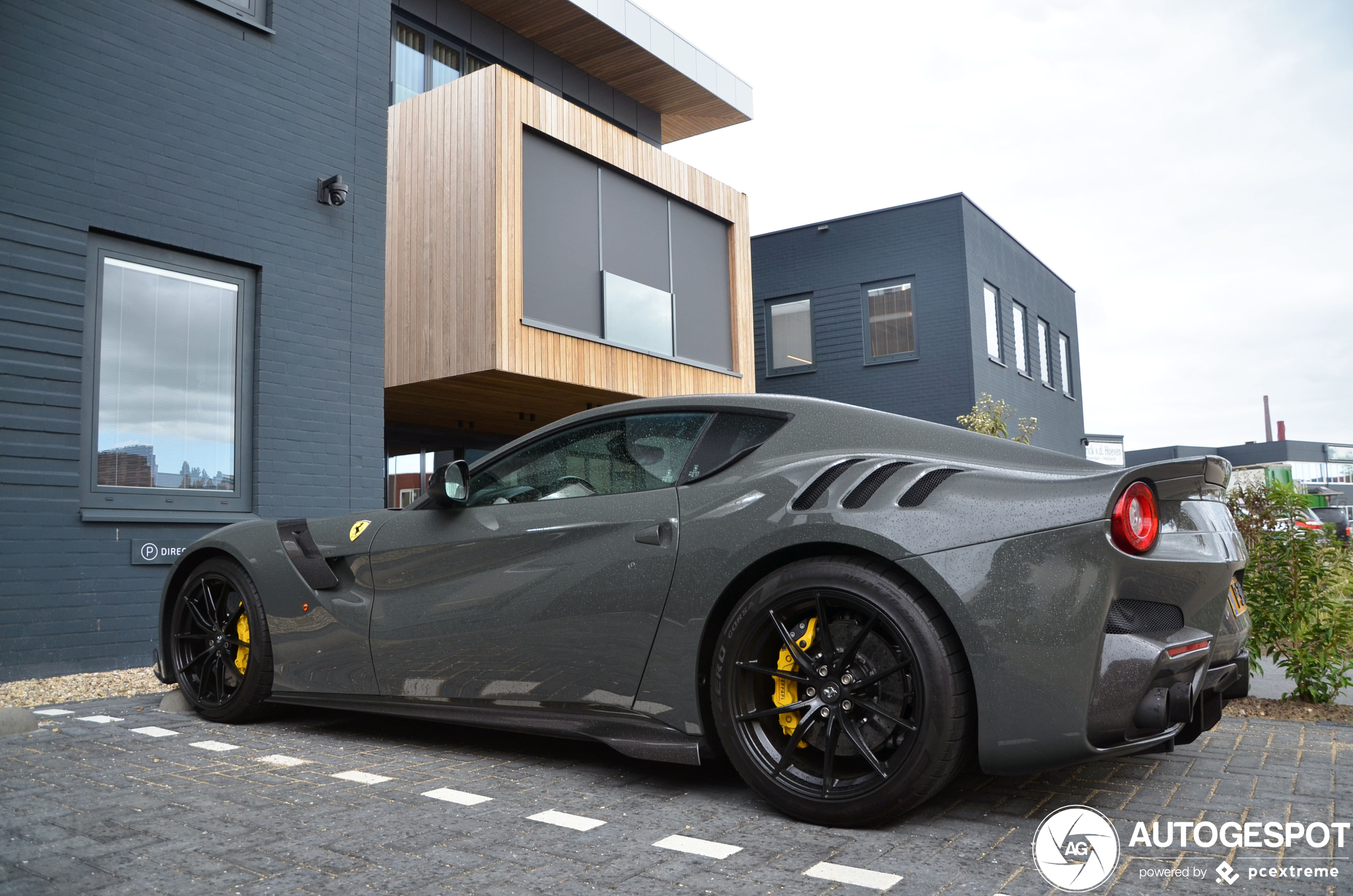 Ferrari F12tdf