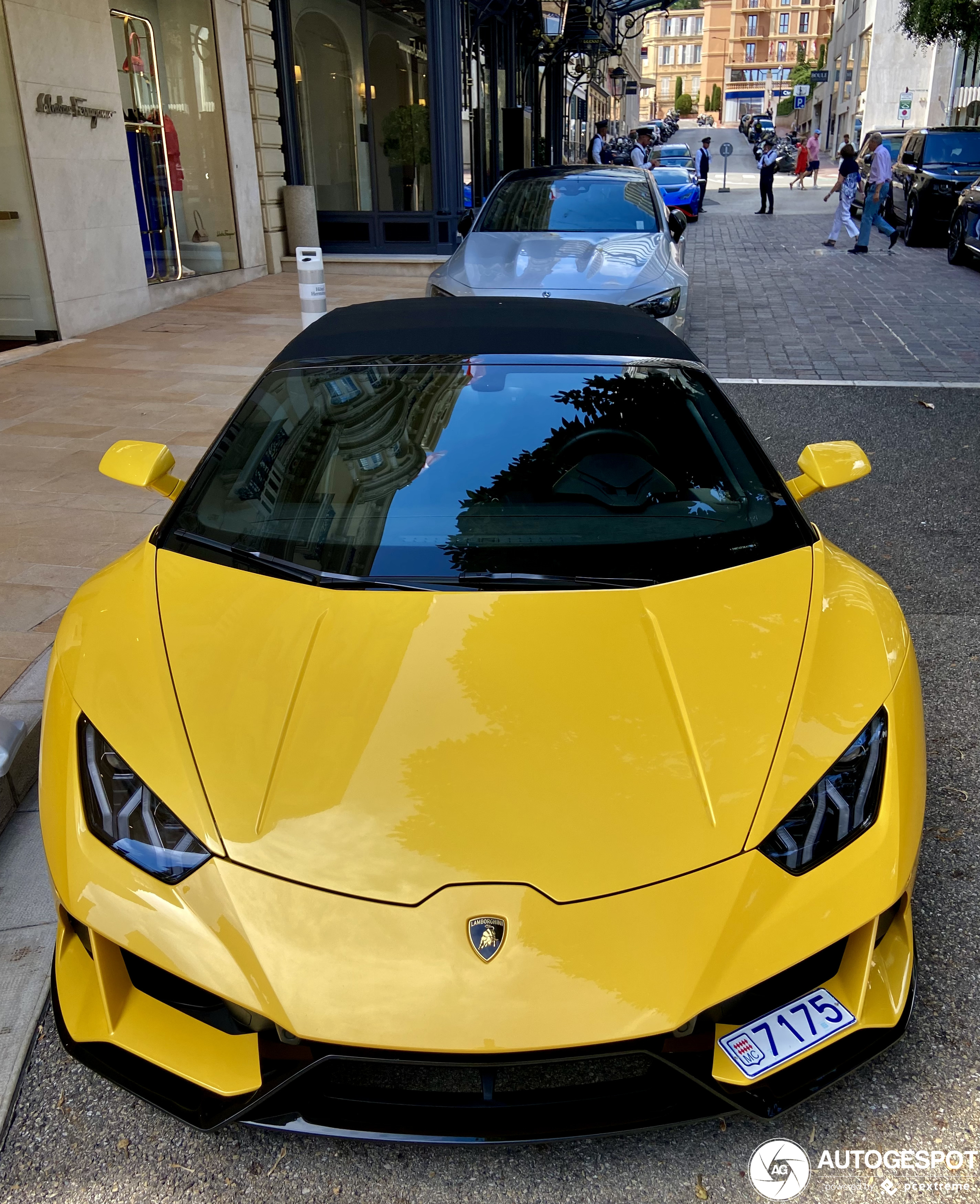 Lamborghini Huracán LP640-4 EVO Spyder