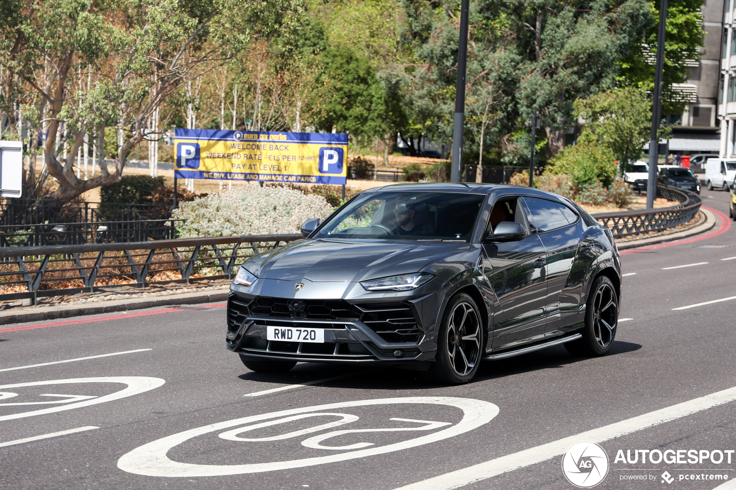 Lamborghini Urus