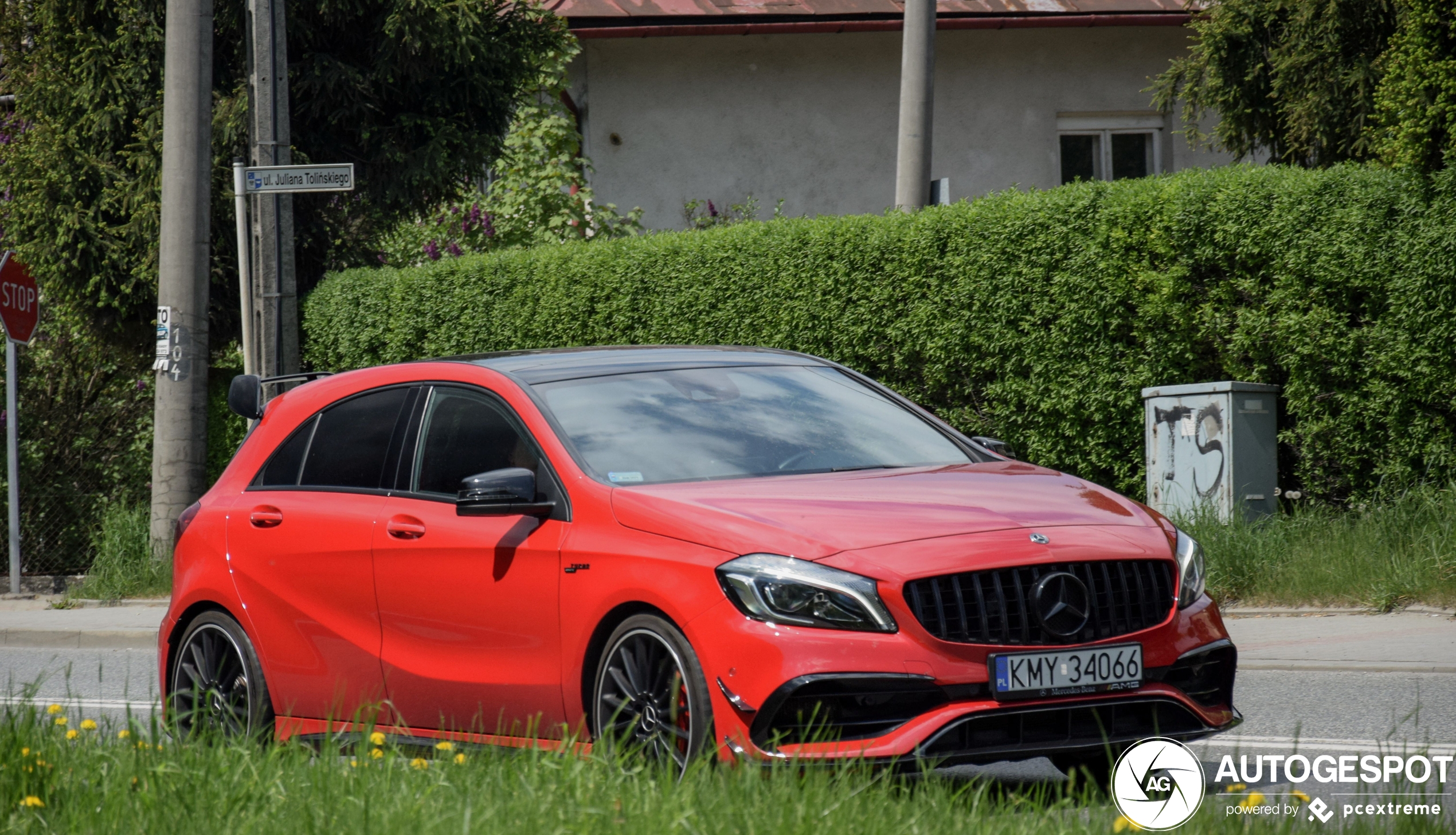 Mercedes-AMG A 45 W176 2015