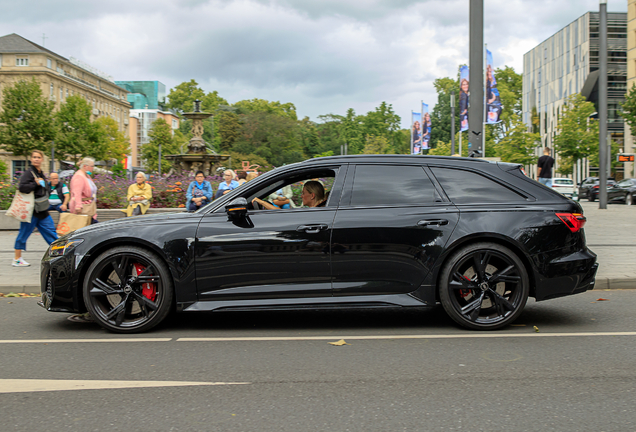 Audi RS6 Avant C8