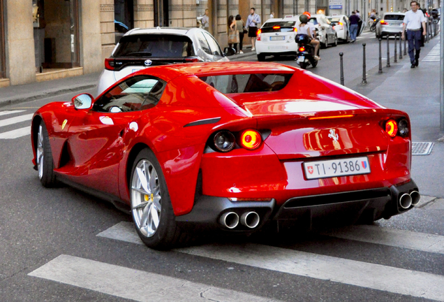 Ferrari 812 GTS