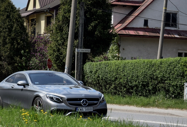 Mercedes-Benz S 63 AMG Coupé C217