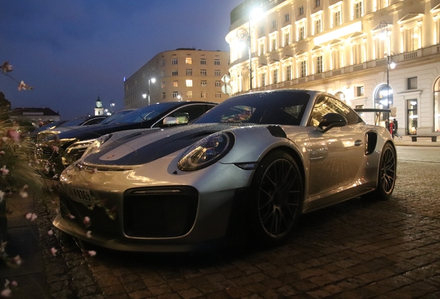 Porsche 991 GT2 RS Weissach Package