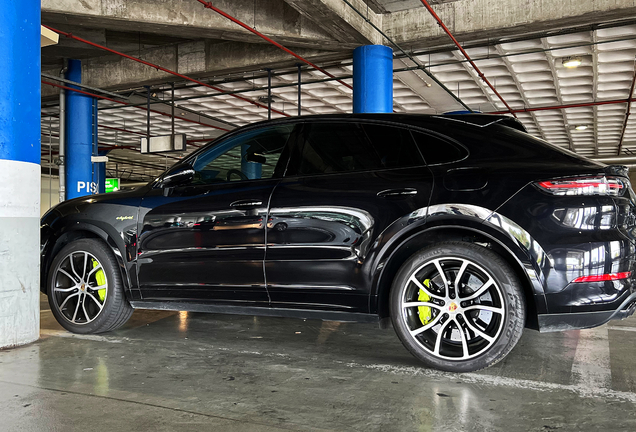 Porsche Cayenne Coupé Turbo S E-Hybrid