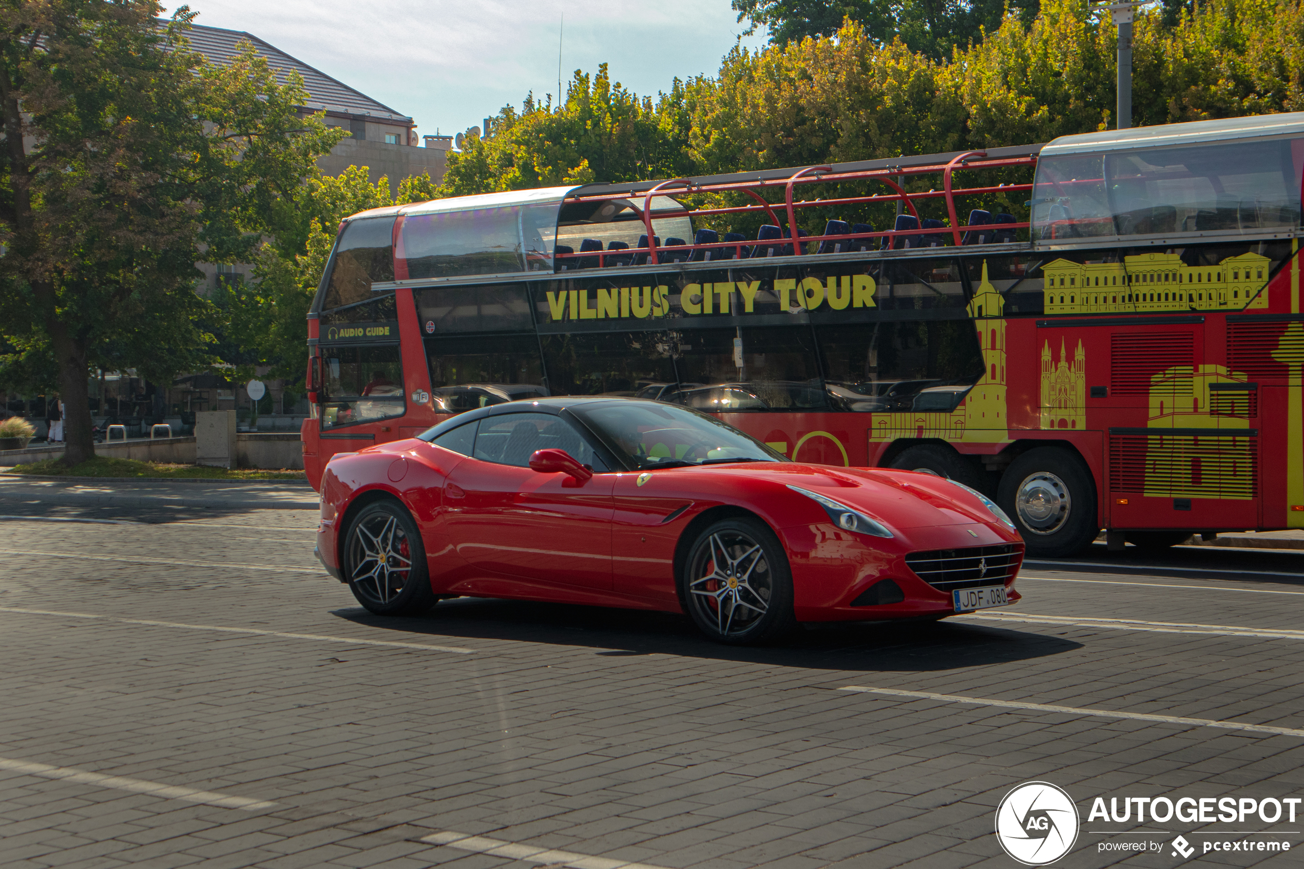 Ferrari California T