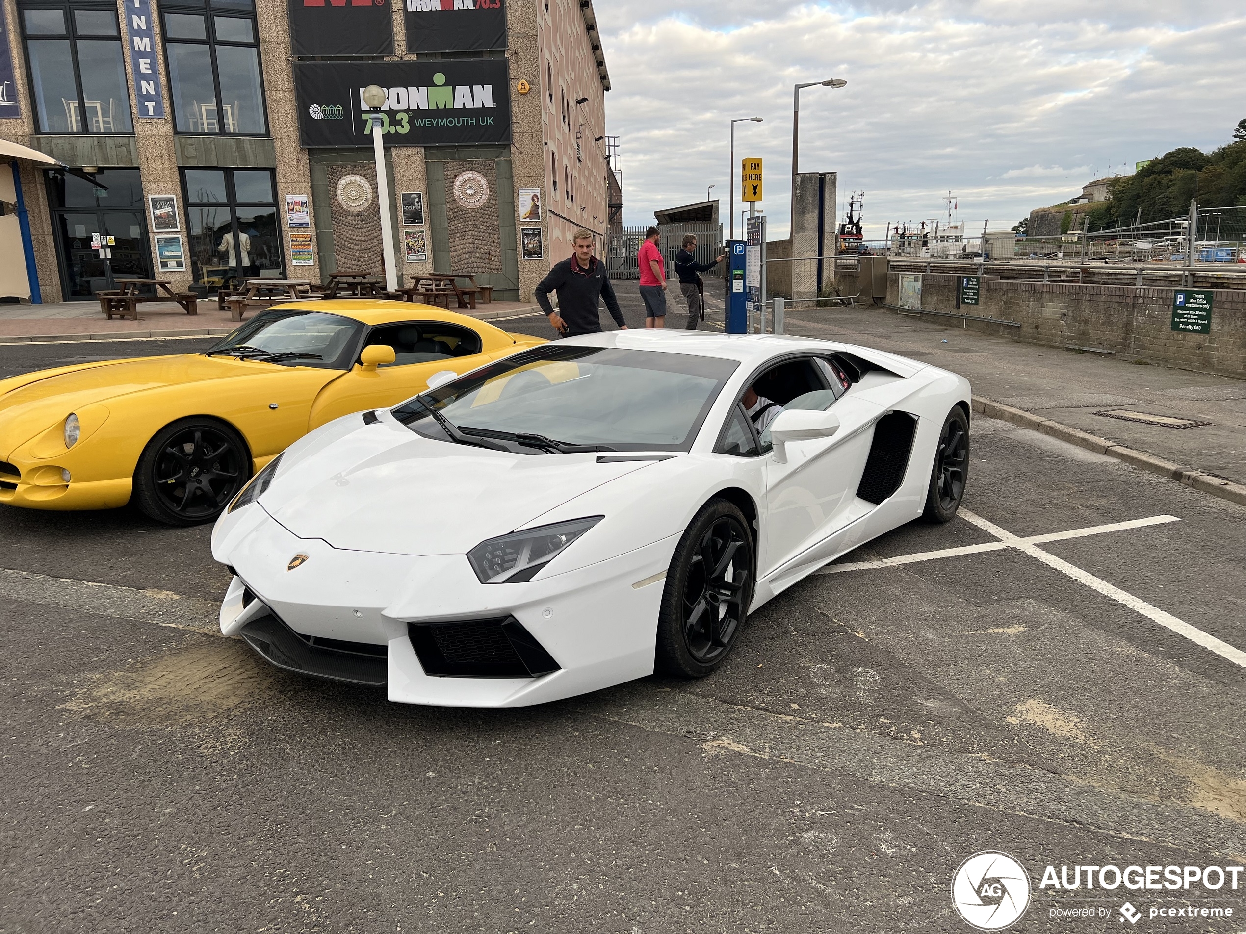 Lamborghini Aventador LP700-4