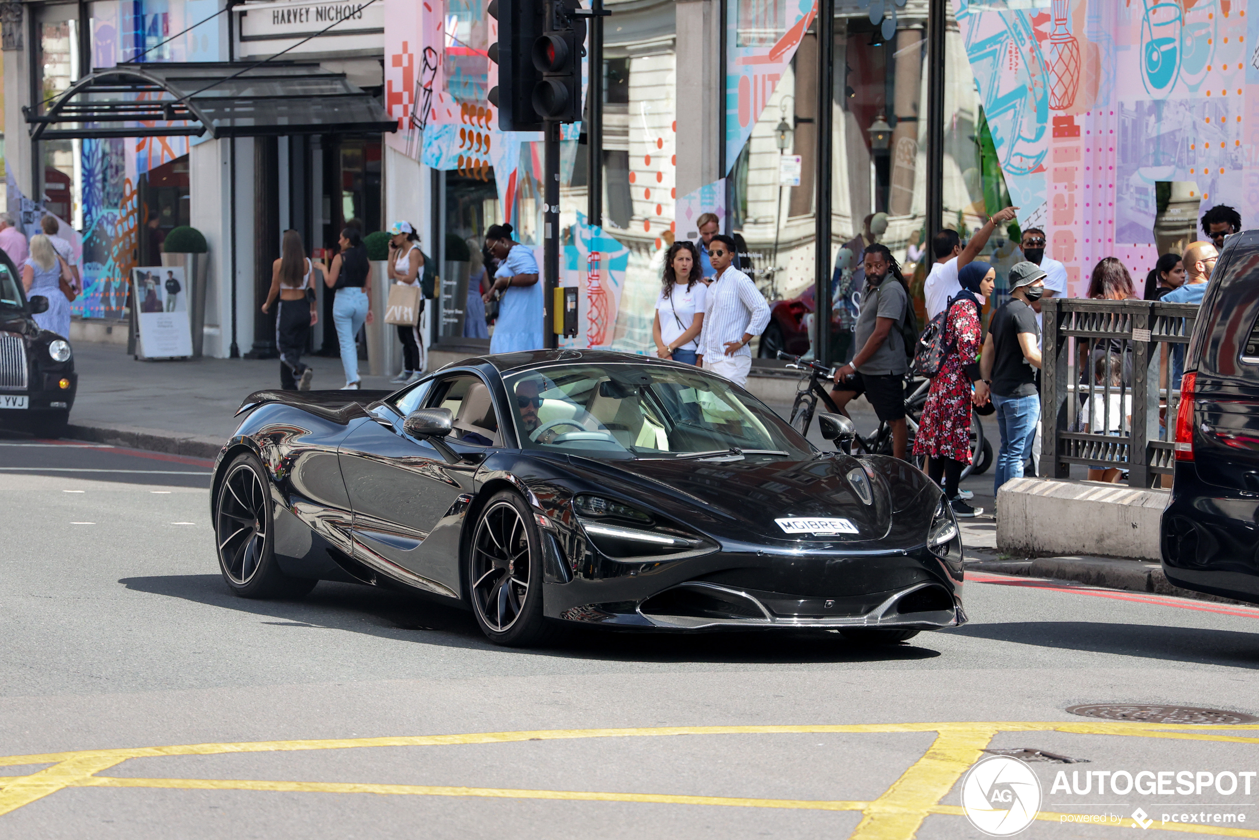 McLaren 720S