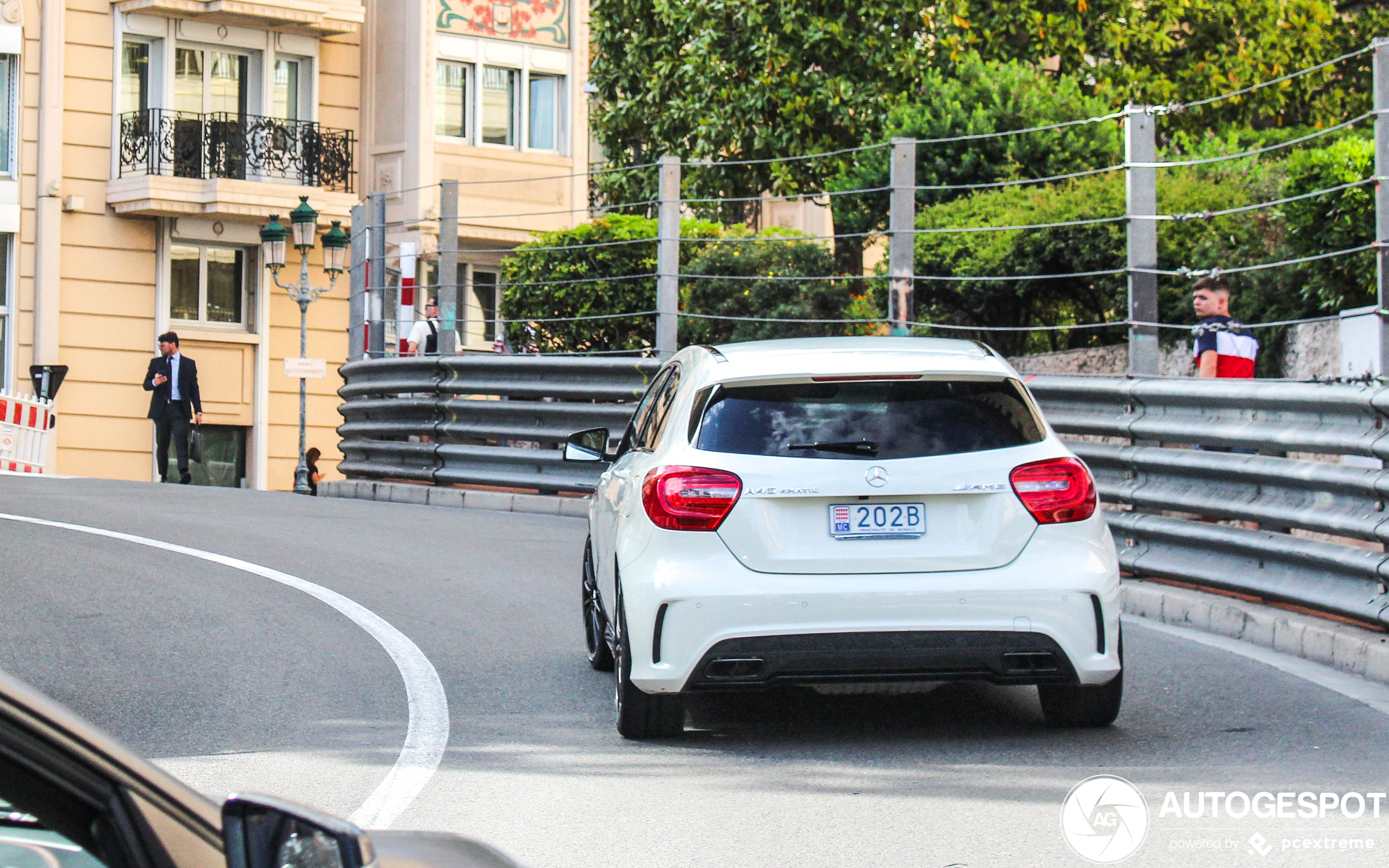 Mercedes-Benz A 45 AMG