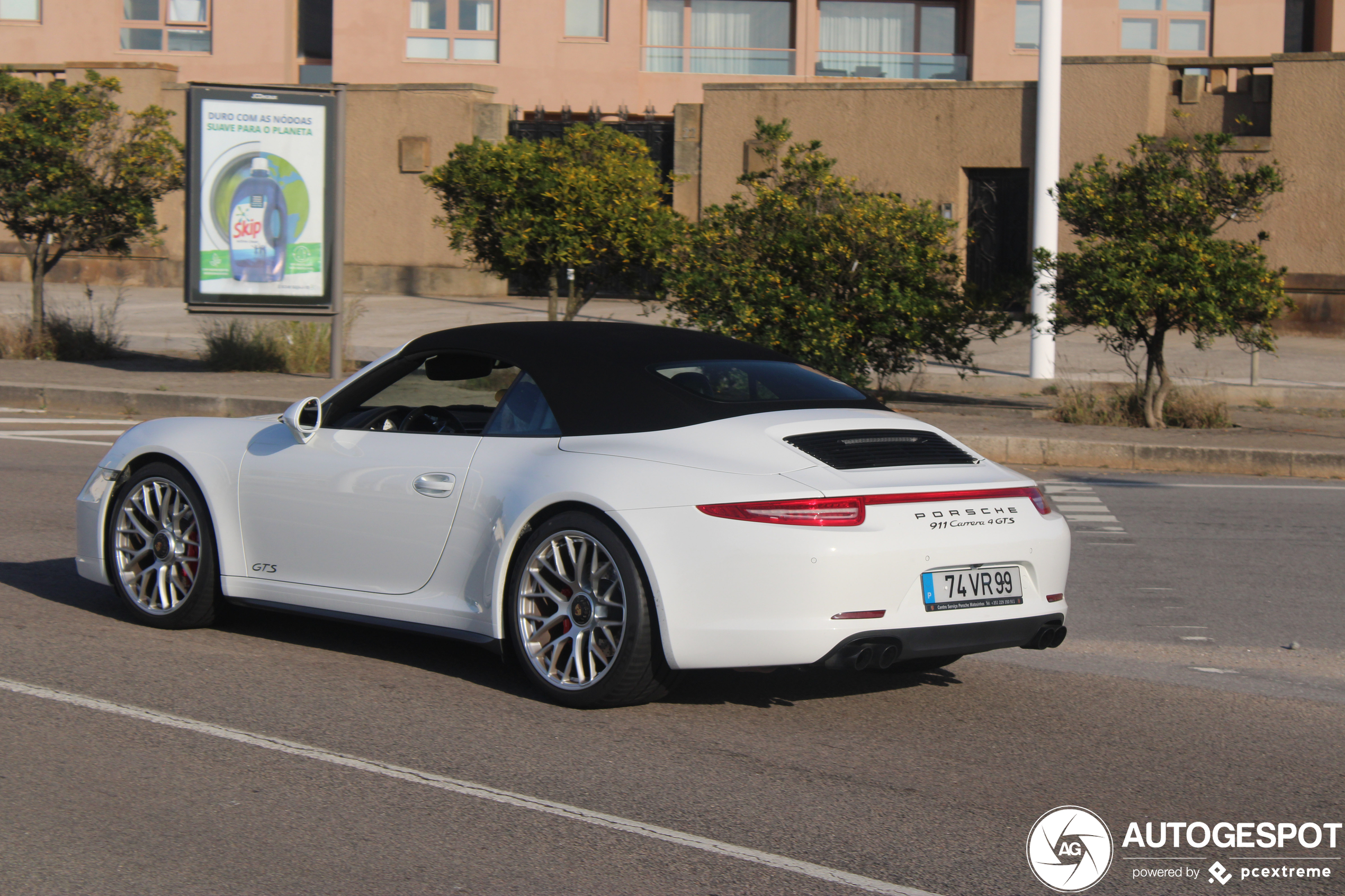 Porsche 991 Carrera 4 GTS Cabriolet MkI