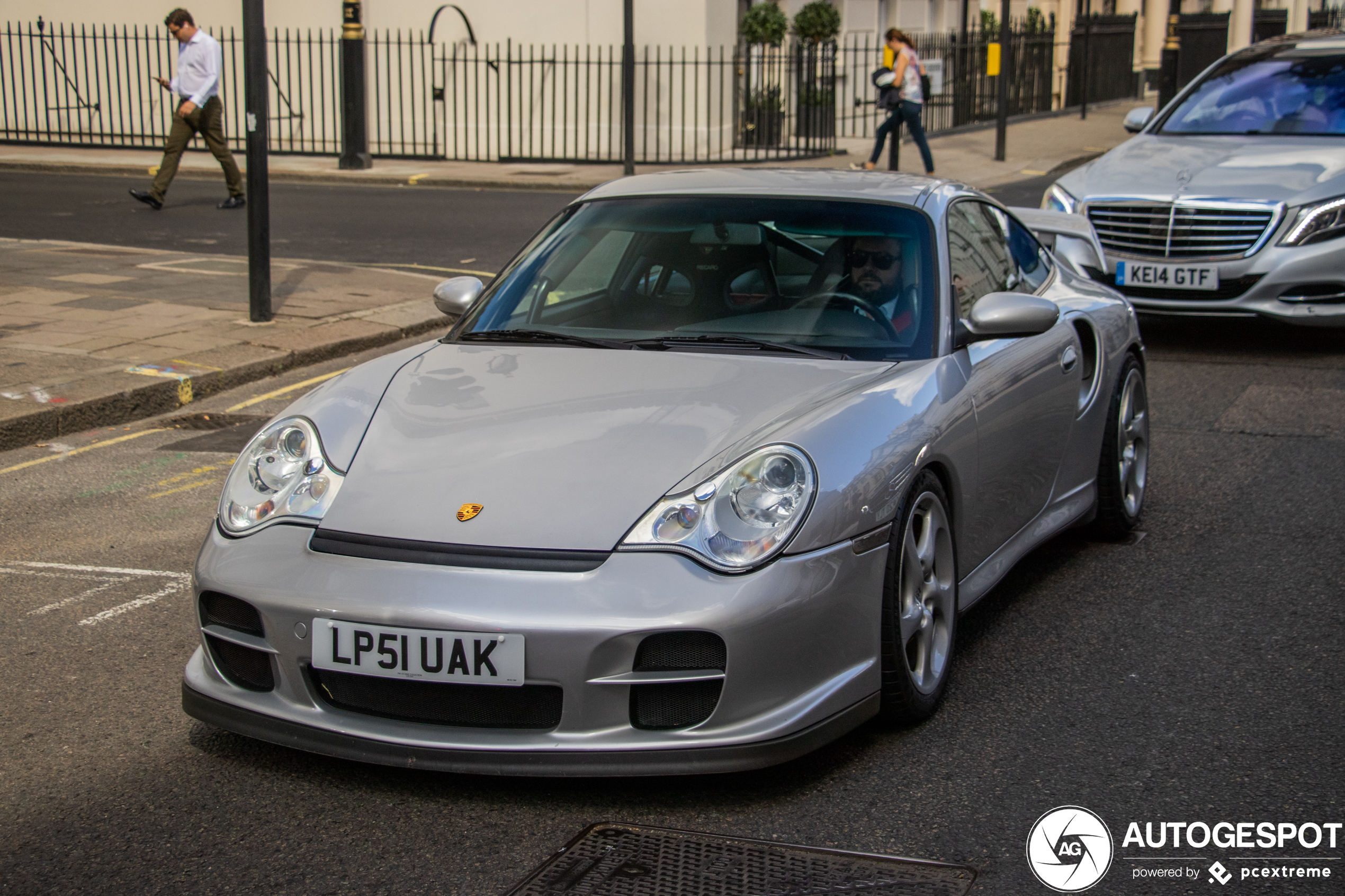 Porsche 996 GT2