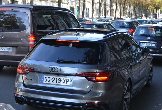 Audi RS4 Avant B9