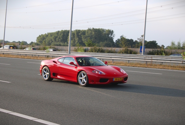 Ferrari 360 Modena