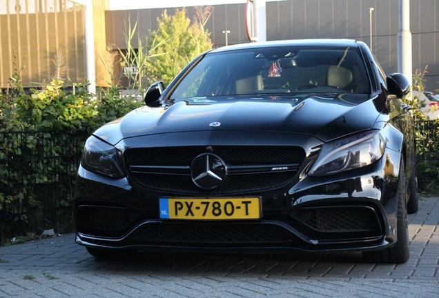 Mercedes-AMG C 63 S W205