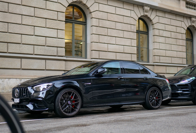 Mercedes-AMG E 63 S W213 2021